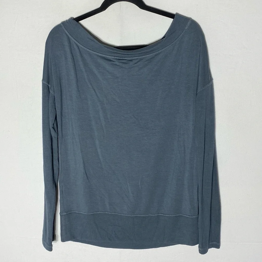 Athleta Metropolis Grey Boat Neck Long Sleeve Activewear Loungewear Top S - Picture 15 of 16